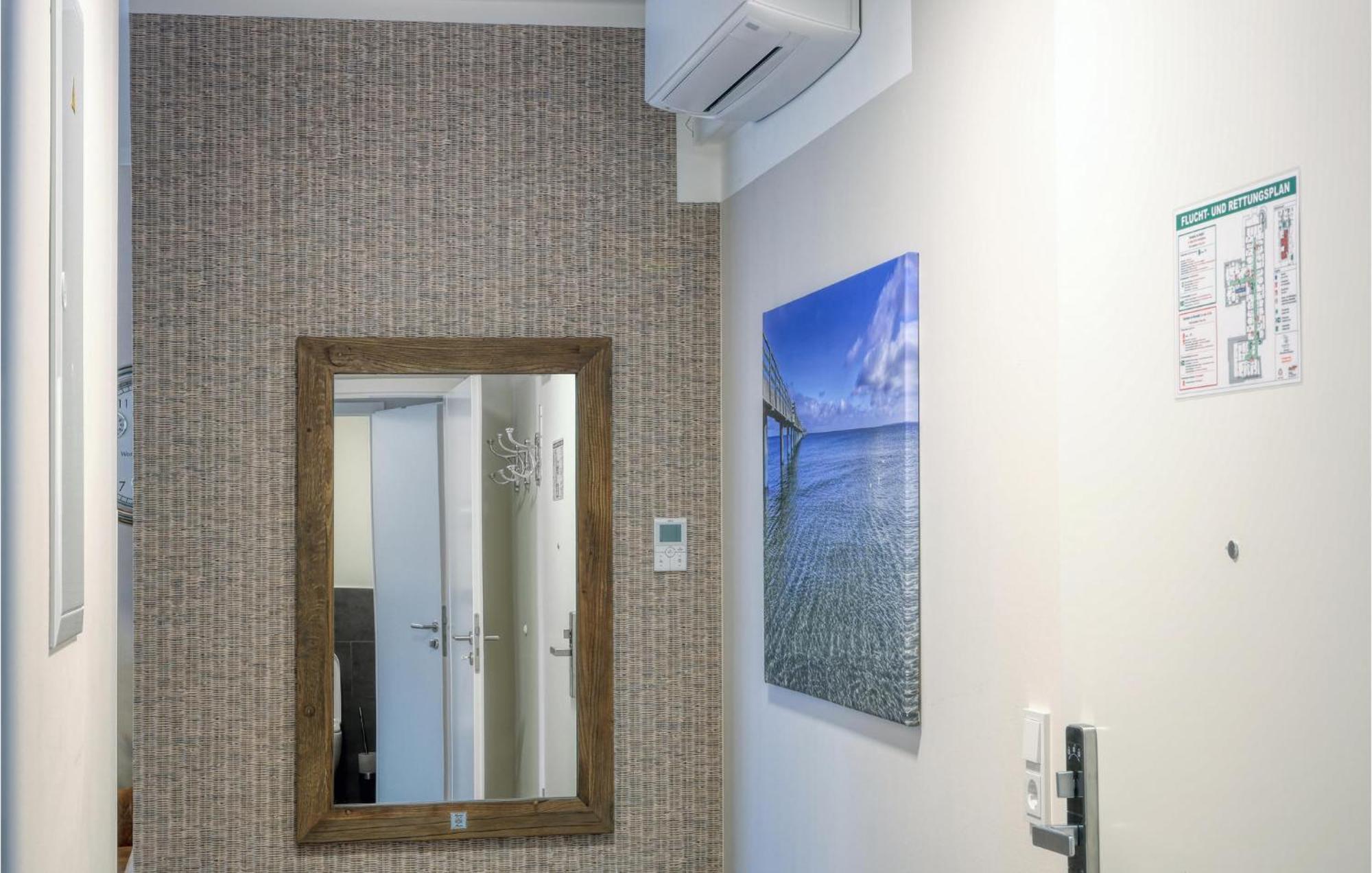 Amazing apartment in Ostseebad Boltenhagen with 1 Bedrooms, Sauna&WiFi Buitenkant foto