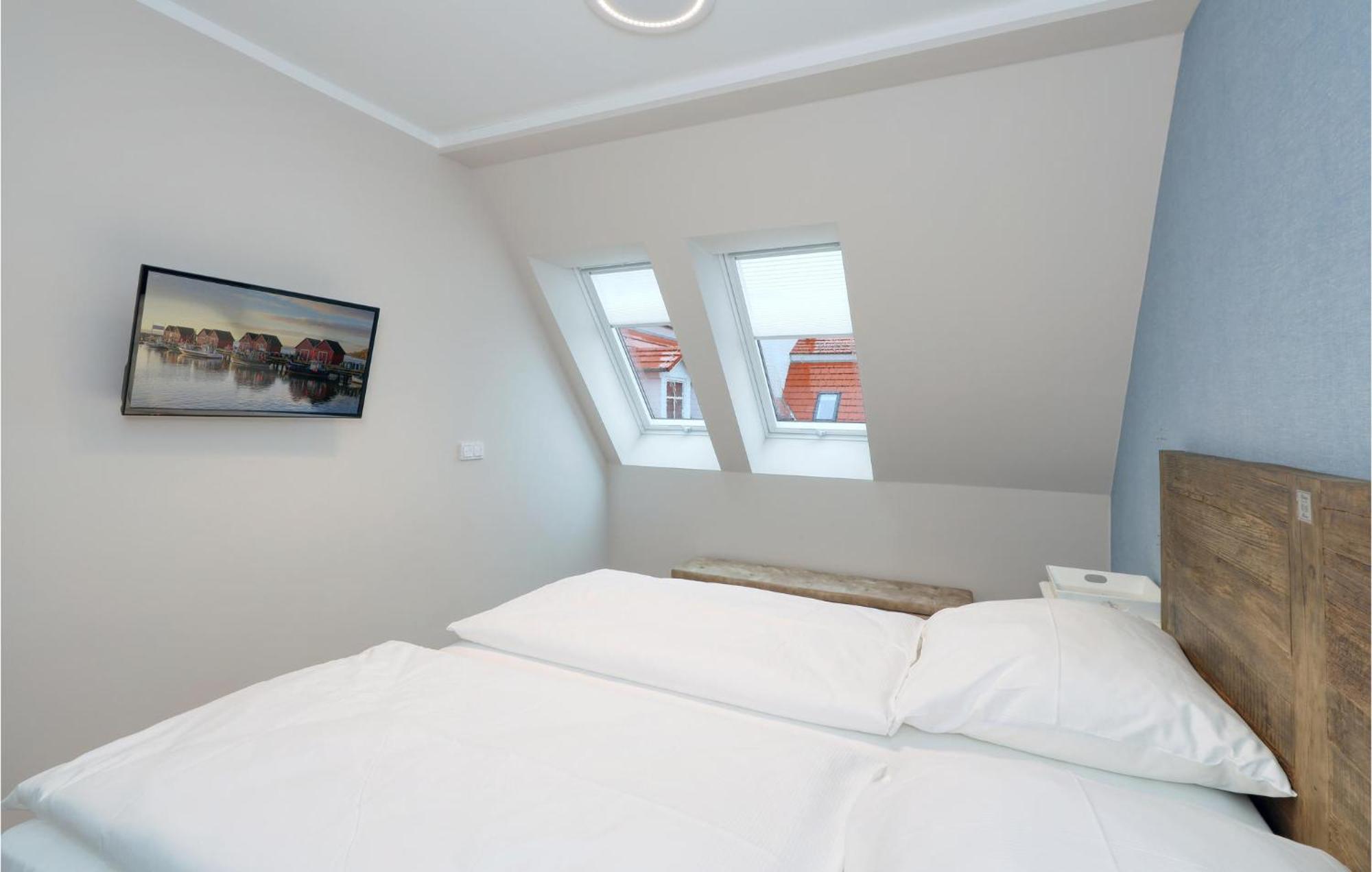Amazing apartment in Ostseebad Boltenhagen with 1 Bedrooms, Sauna&WiFi Buitenkant foto